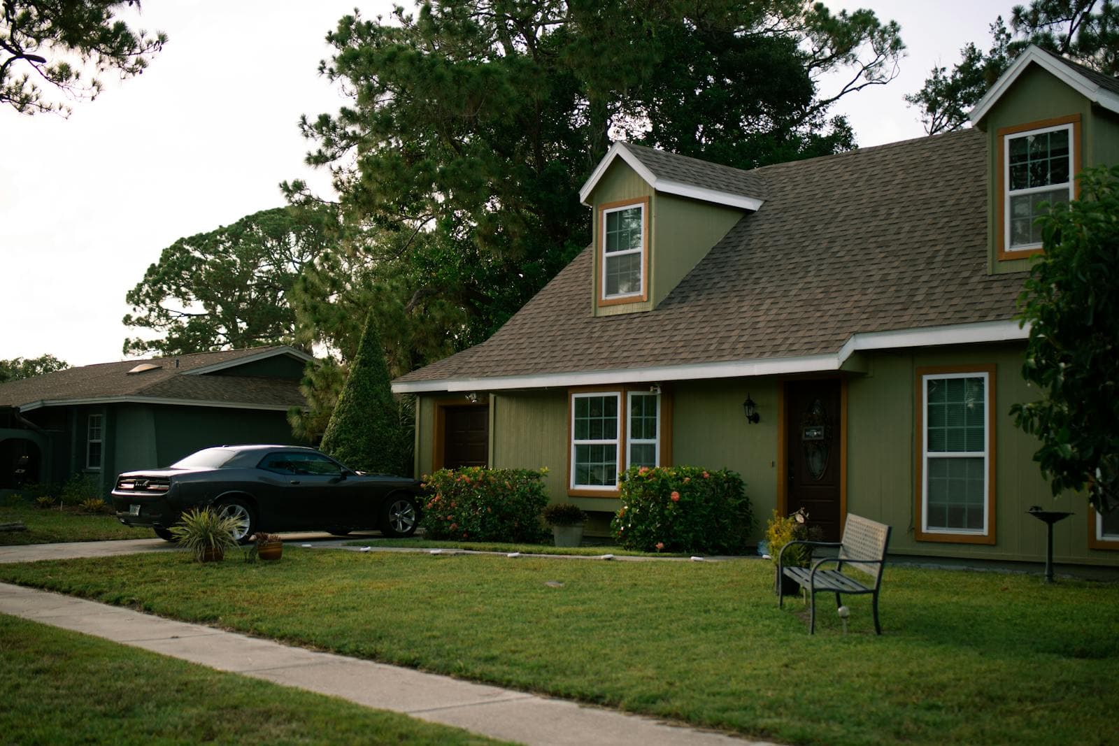 A cozy Pacific, MO home — the kind of historic and mid-century housing Roger's has been protecting from termites and mosquitoes for decades.